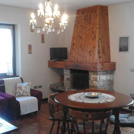Appartement Casa Livia Maria à Teglio Extérieur photo